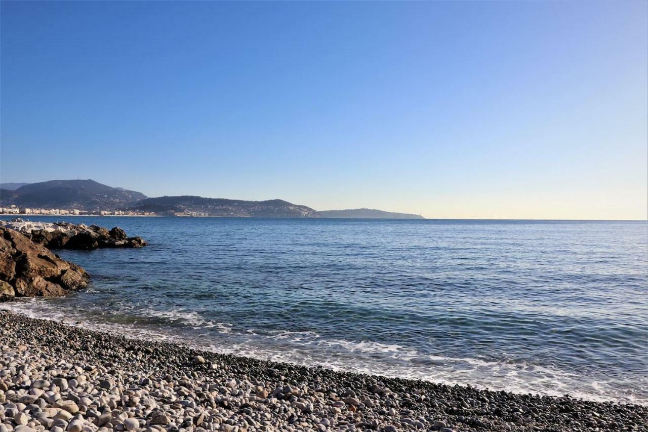 2p Neuf Vue Promenade Des / Tram 10min Centre Apartment Nice