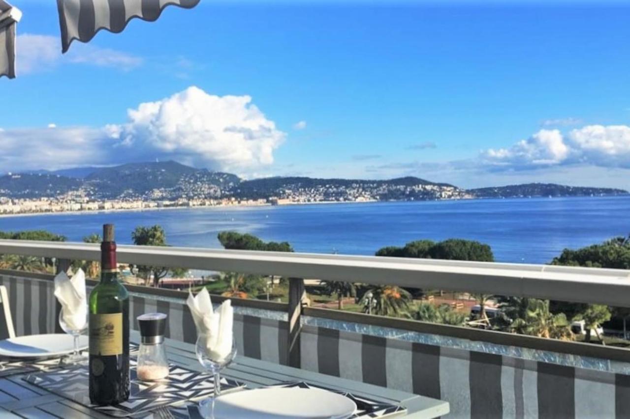 Apartment 2p Neuf Vue Promenade Des / Tram 10min Centre